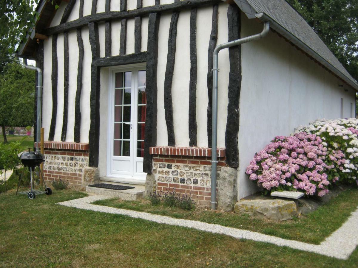 Gite Des Pins Penches Brunville Экстерьер фото